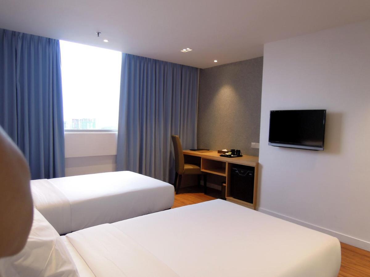 Hotel Excelsior Ipoh Esterno foto